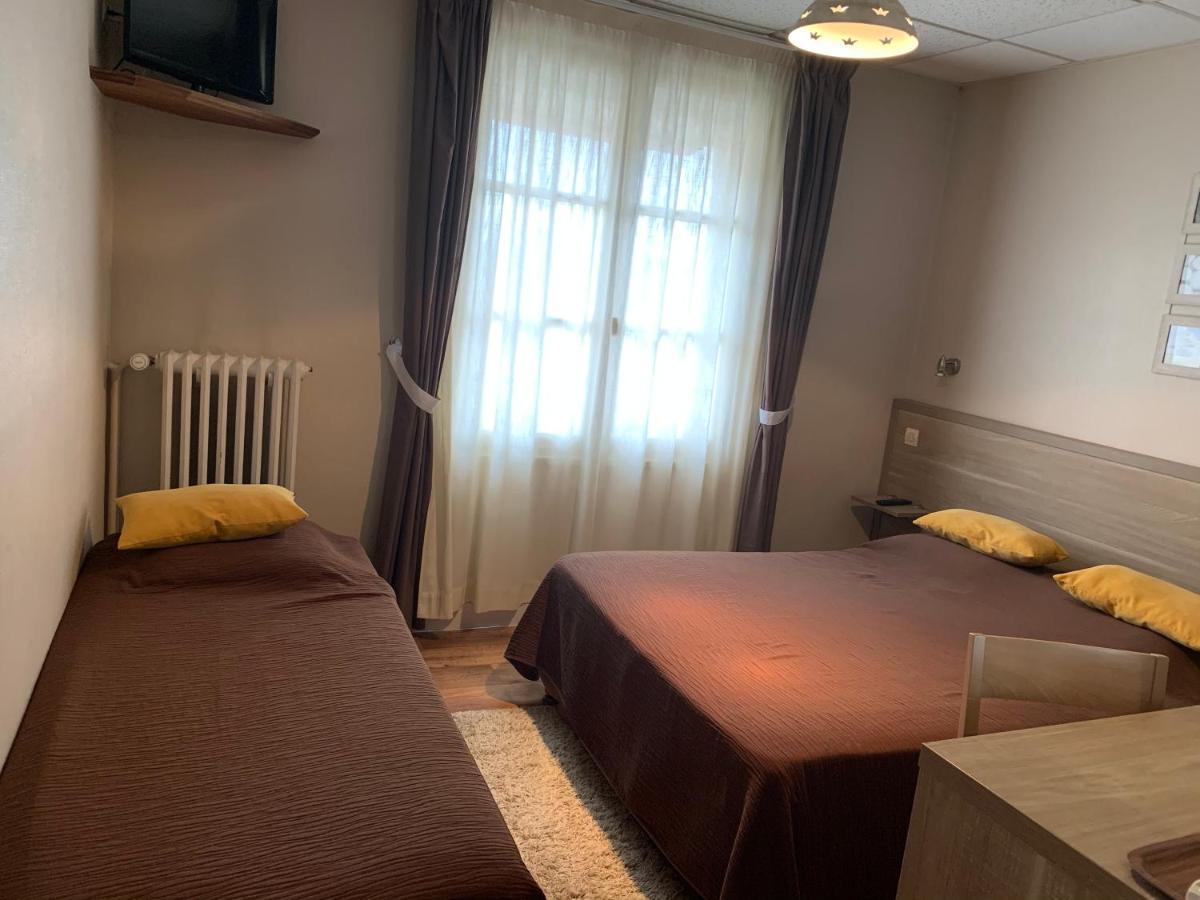 Au Vieux Puits Hotel Villers-Bocage  Eksteriør billede